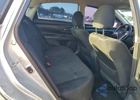 2017 Nissan Altima 2.5 z USA, uszkodzony, nr VIN 1N4AL3AP4HC122997